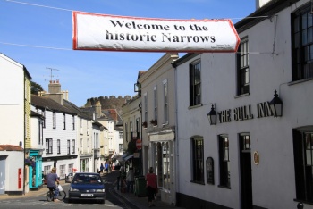 Totnes Narrows, Totnes, South Devon
